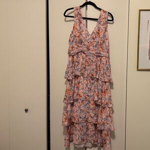 Floral Tiered V-Neck Dress